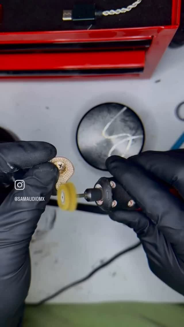 Instagram post from samaudious. This post is in position 4.
